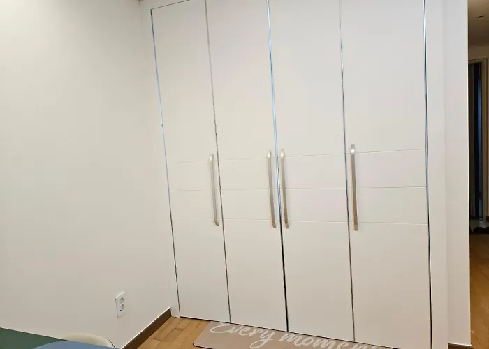 Vakantiehuis Gangnam Yeoksam Station Full-option Remodeling New House