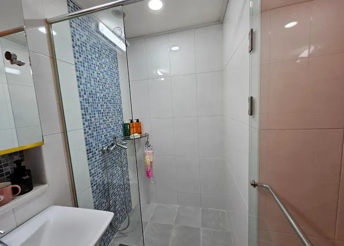 Gangnam Yeoksam Station Full-option Remodeling New House Vakantiehuis Seoel